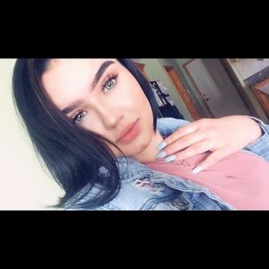 Meet your Posher, Melba